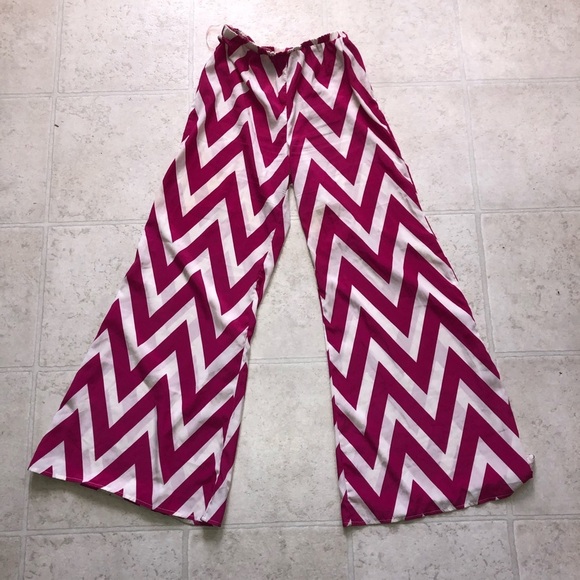 Pink chevron palazzo pant - Picture 2 of 5